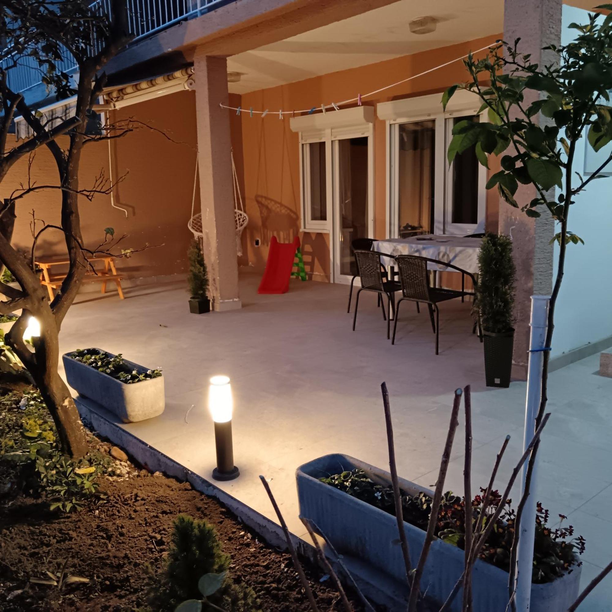 Apartments Lana Starigrad Paklenica Room photo